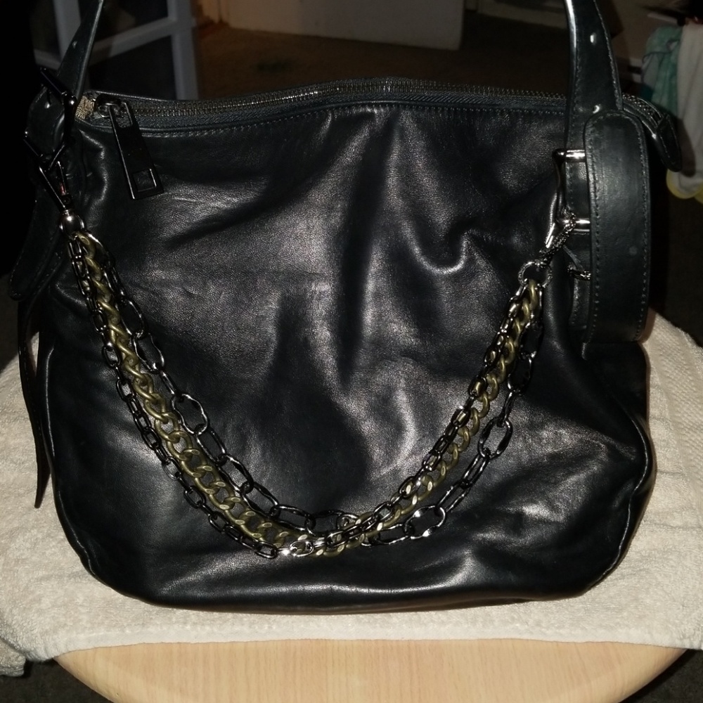 Cute Leather hand bag with metal chains